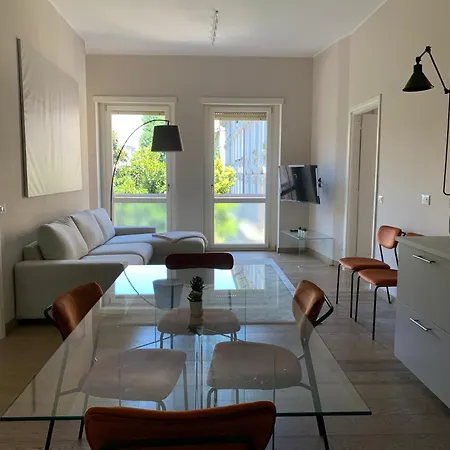 Apartment Pindemonte 2 Trilo