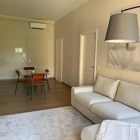 Pindemonte 2 Trilo Apartment