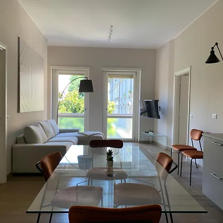 Pindemonte 2 Trilo Apartmán *